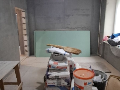 Штукатурка стен в квартире площадью 80 м²